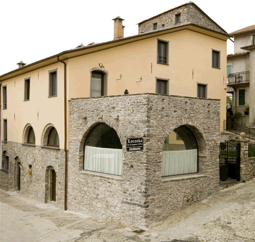 Auberge Hotel Restaurant "La Campana d'Oro